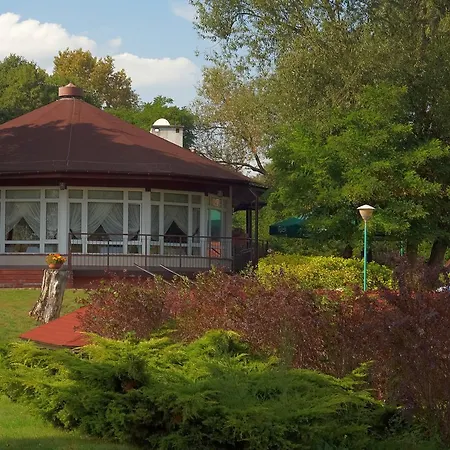 Lipowy Przyladek - Szkolenia I Wypoczynek * Serock